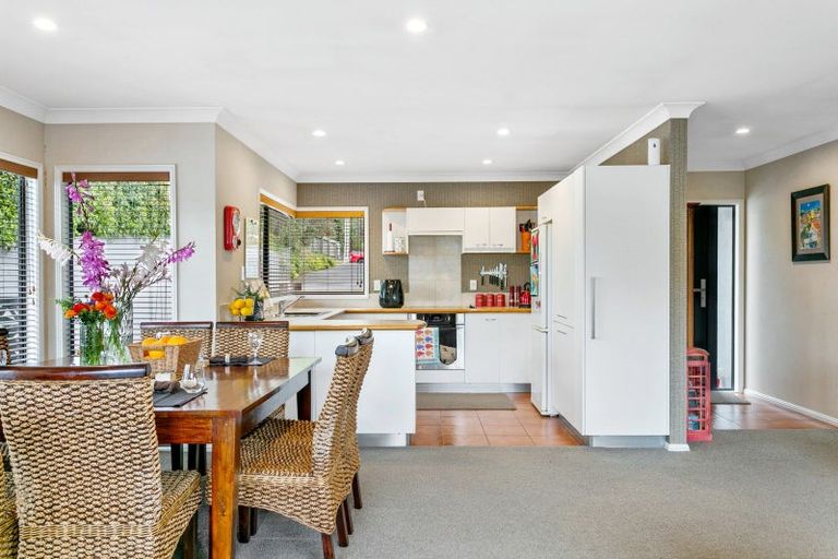 Photo of property in 9 Sunset Street, Hilltop, Taupo, 3330