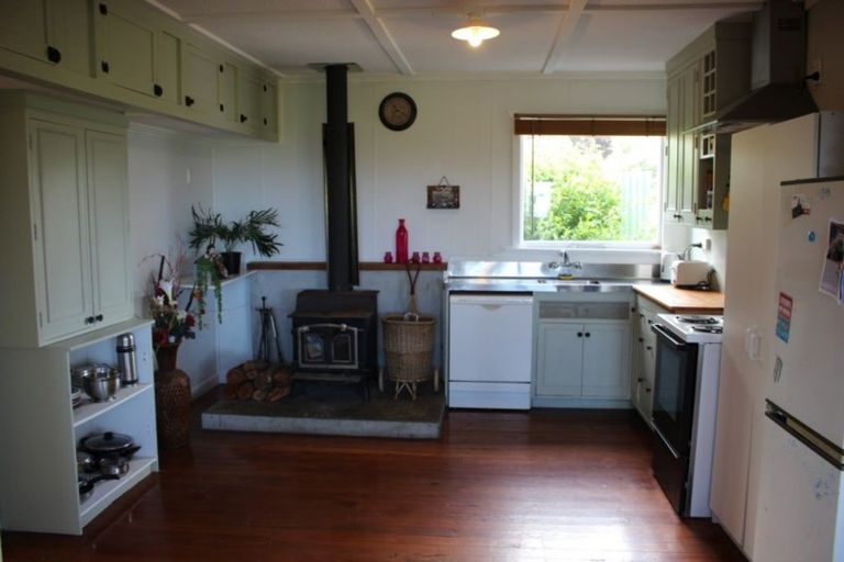 Photo of property in 496 Frankley Road, Hurworth, New Plymouth, 4371