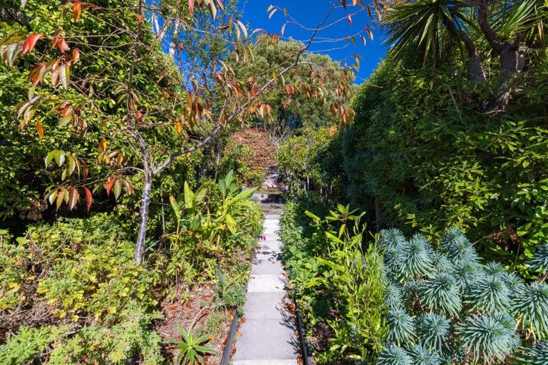 Photo of property in 13 Purau Avenue, Diamond Harbour, 8972