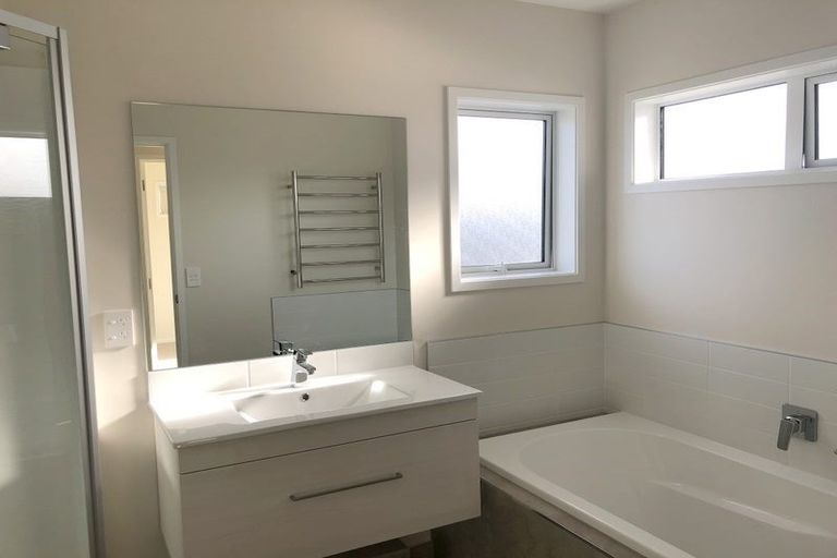 Photo of property in 134 Wainui Road, Silverdale, 0932