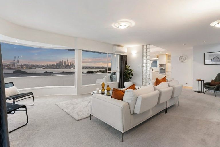 Photo of property in 1/47 Clarence Street, Devonport, Auckland, 0624