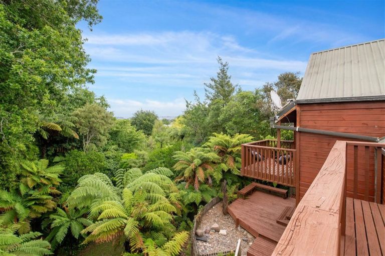 Photo of property in 62 Grand Vue Road, Kawaha Point, Rotorua, 3010
