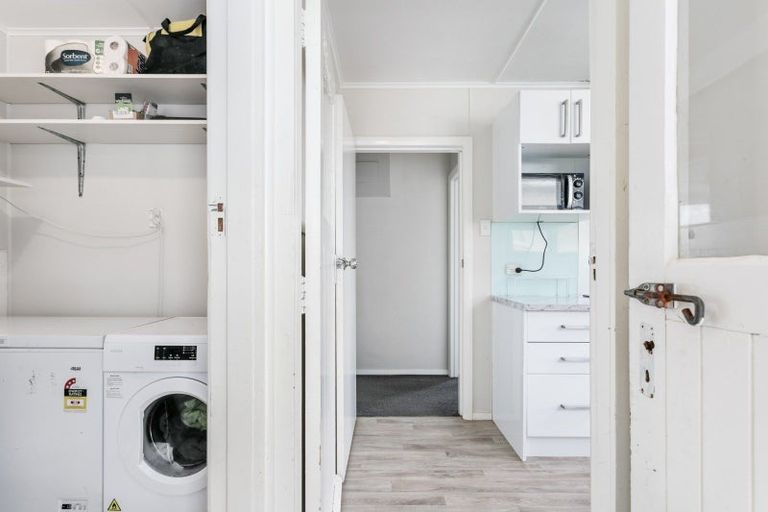 Photo of property in 33 Endcliffe Road, Kaiti, Gisborne, 4010