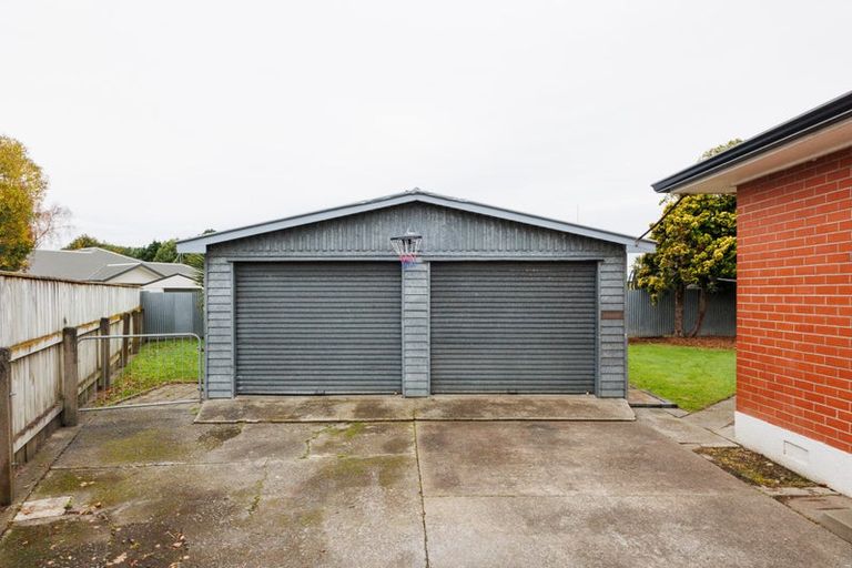Photo of property in 8 Austin Place, Awapuni, Palmerston North, 4412