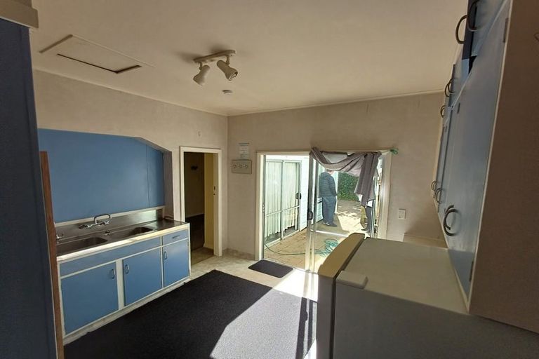 Photo of property in 1 Collina Terrace, Thorndon, Wellington, 6011