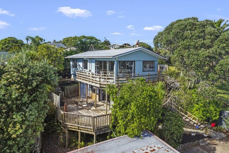 Photo of property in 53a Moffat Road, Red Beach, 0932