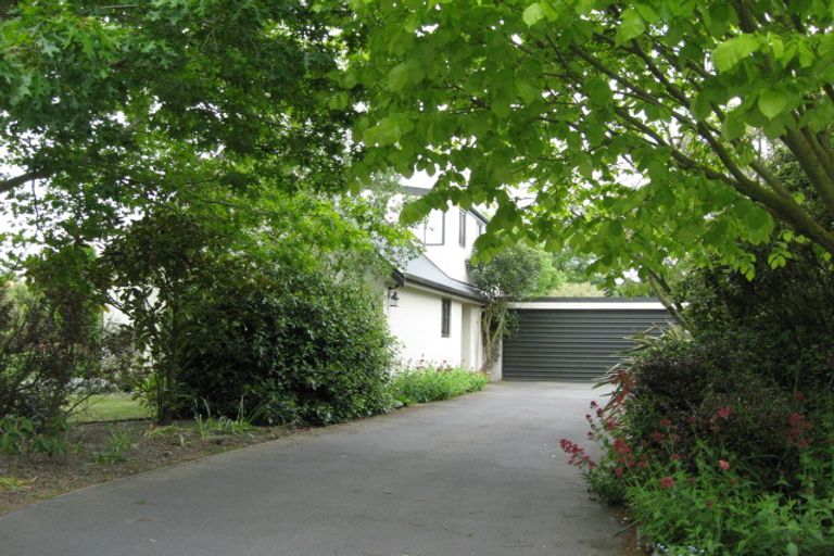 Photo of property in 15 Fairview Briars, Rangiora, 7400