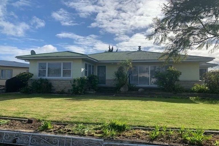 Photo of property in 50 Clarence Cox Crescent, Pirimai, Napier, 4112