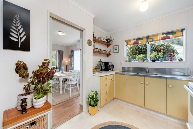 Photo of property in 88 Esmeralda Street, Welcome Bay, Tauranga, 3112