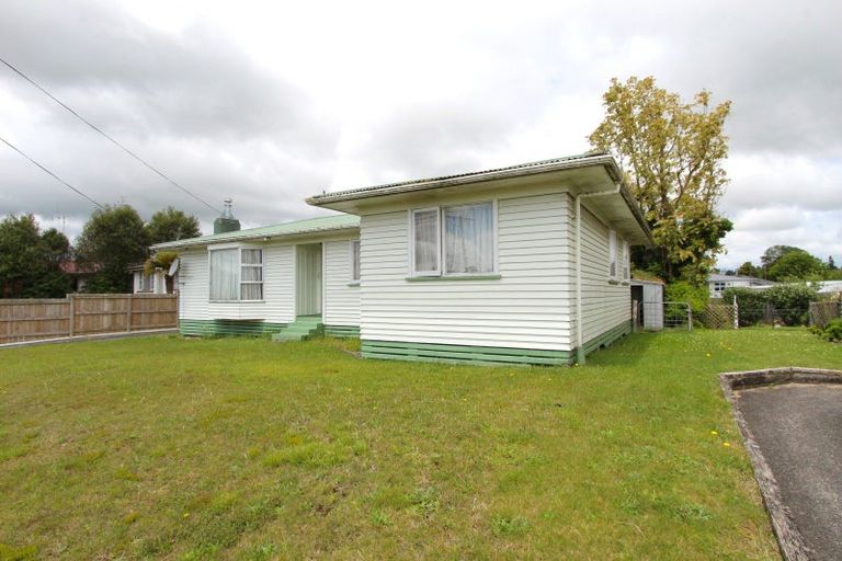 Photo of property in 12 Myrtle Grove, Putaruru, 3411