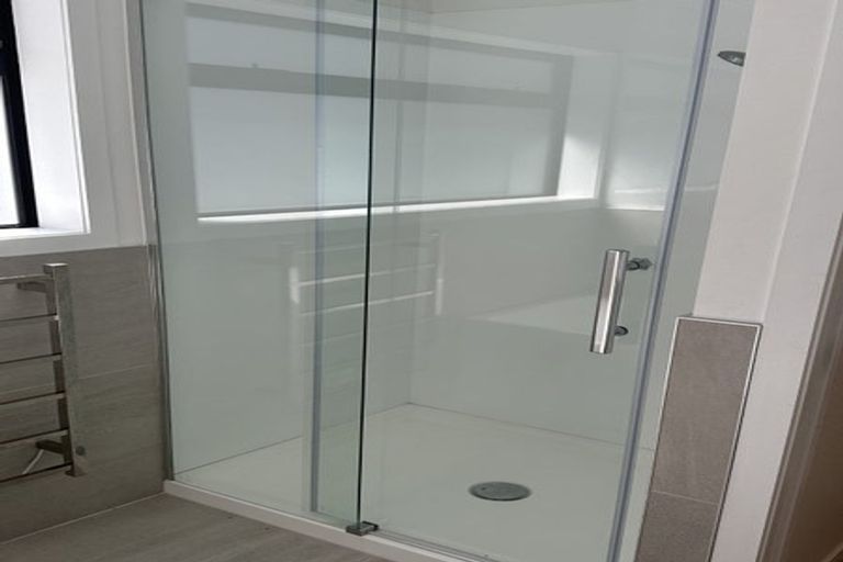 Photo of property in 12 Edwin Street, St Andrews, Hamilton, 3200