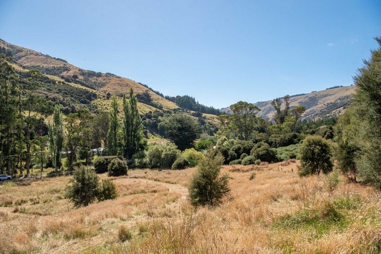 Photo of property in 510 Le Bons Bay Road, Le Bons Bay, Akaroa, 7583