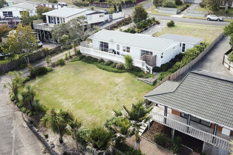 Photo of property in 68 West View Crescent, Onerahi, Whangarei, 0110