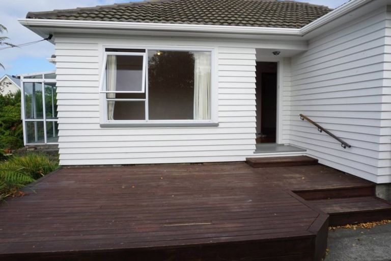 Photo of property in 21 James Street, Redcliffs, Christchurch, 8081
