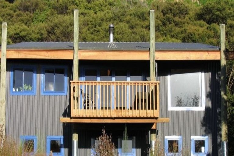 Photo of property in 210 Doctors Point Road, Waitati, 9085