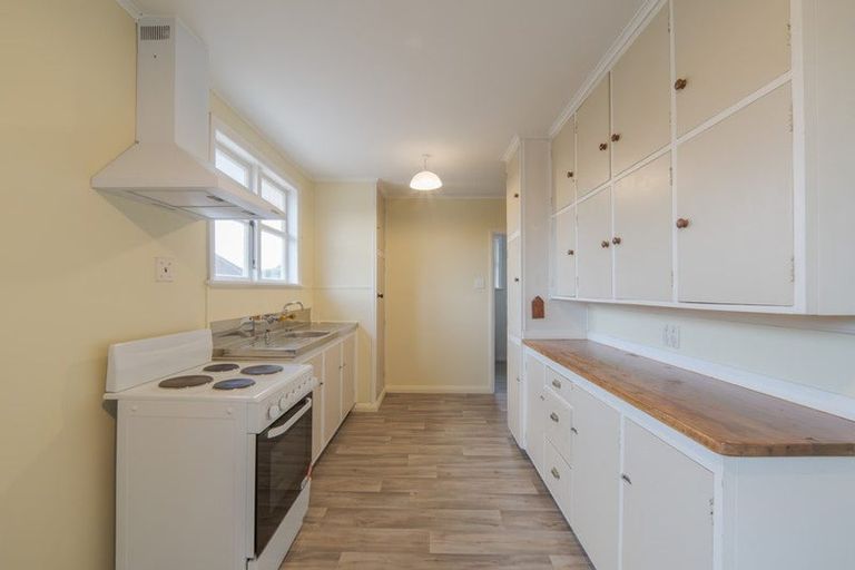 Photo of property in 8 Mcpherson Place, Fairfield, Hamilton, 3214