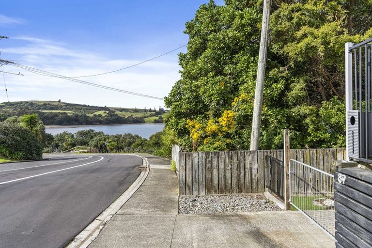 Photo of property in 89 Shakespear Road, Army Bay, Whangaparaoa, 0930