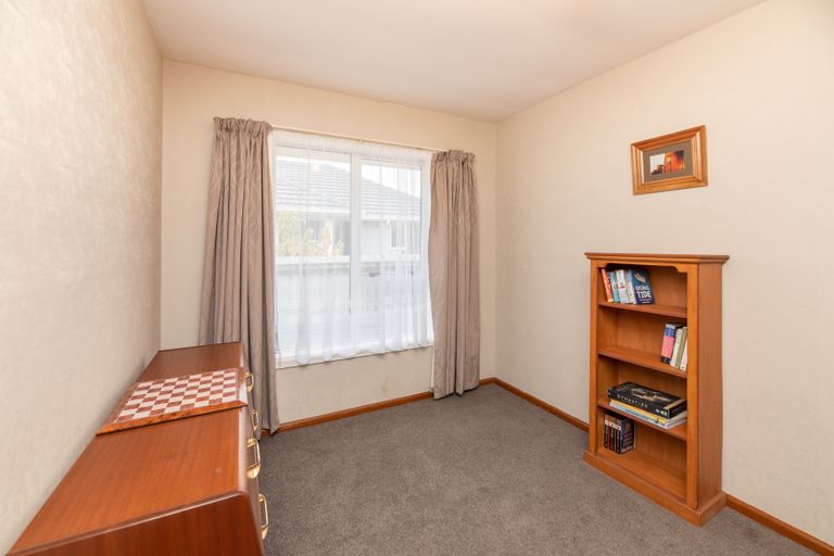 Photo of property in 18 Everest Street, Burnside, Christchurch, 8053