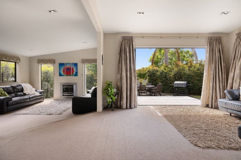 Photo of property in 2 Rochdale Close, Bethlehem, Tauranga, 3110