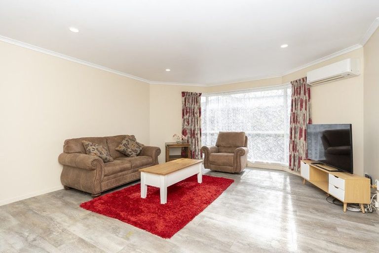 Photo of property in 29 Lloyd Drive, Nawton, Hamilton, 3200