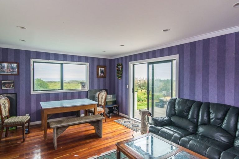 Photo of property in 55 Kapiti Lane, Otaki Beach, Otaki, 5512