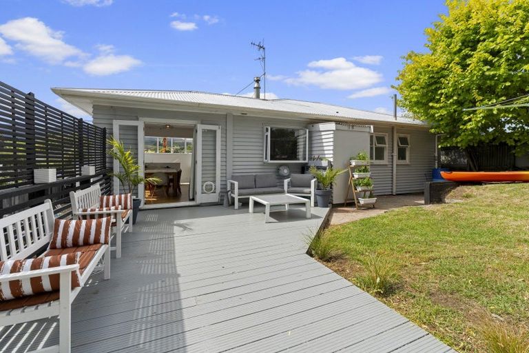 Photo of property in 1 Goldsborough Avenue, Raumati Beach, Paraparaumu, 5032