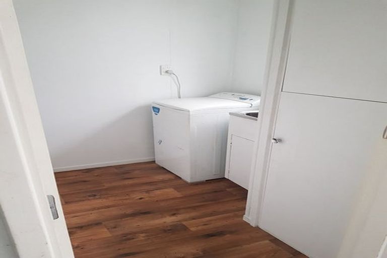 Photo of property in 24 Halifax Street, Kingston, Wellington, 6021