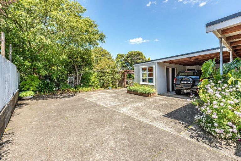 Photo of property in 7 East Way, Durie Hill, Whanganui, 4500