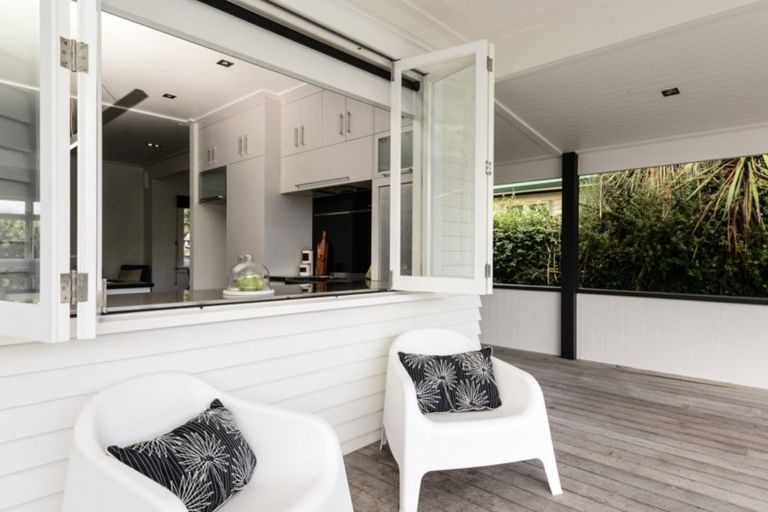 Photo of property in 19 Gillies Avenue, Claudelands, Hamilton, 3214