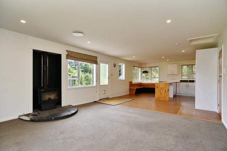 Photo of property in 8c Martindales Road, Heathcote Valley, Christchurch, 8022