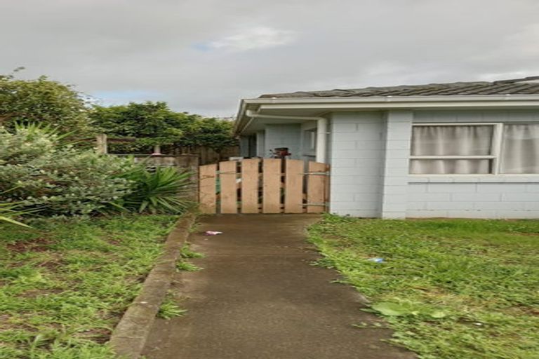 Photo of property in 2/4 Idlewild Avenue, Mangere, Auckland, 2022