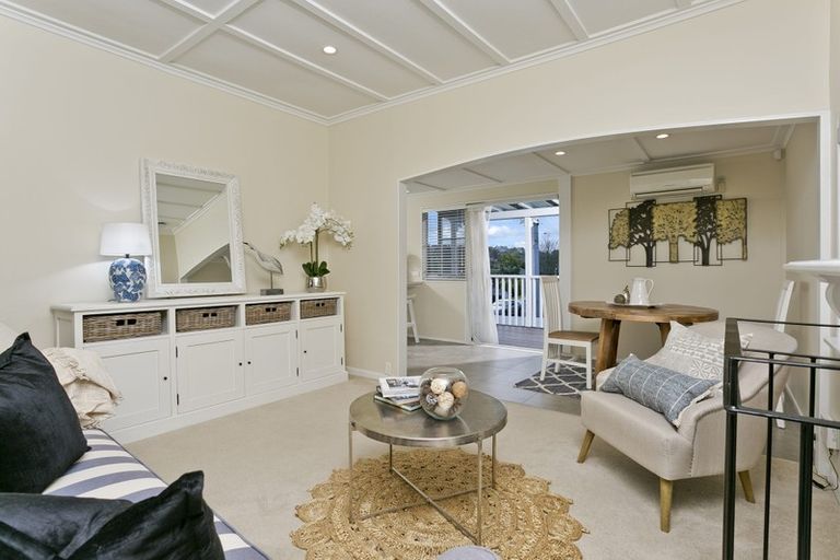 Photo of property in 62 Glencoe Road, Browns Bay, Auckland, 0630