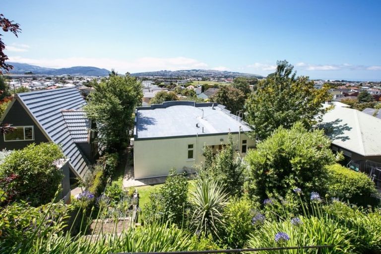 Photo of property in 70 Forbury Road, Saint Clair, Dunedin, 9012