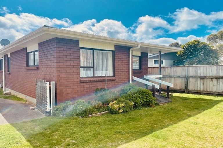 Photo of property in 80 Michael Road, Paraparaumu Beach, Paraparaumu, 5032