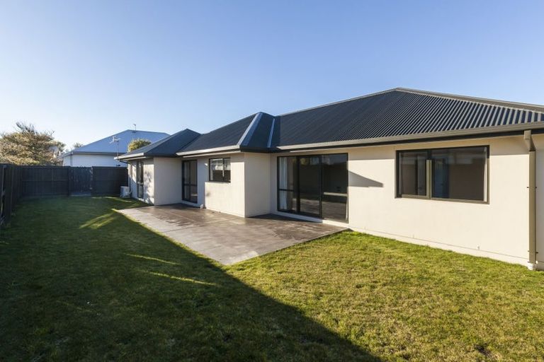 Photo of property in 501 Bower Avenue, Parklands, Christchurch, 8083