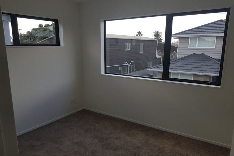 Photo of property in 94d Bay Street, Red Beach, 0932