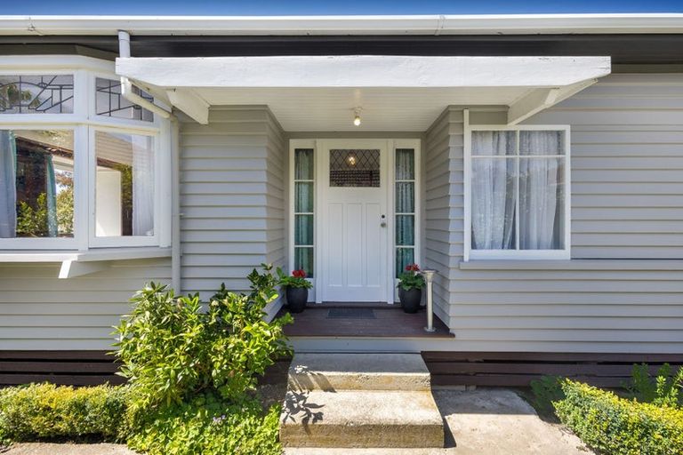 Photo of property in 59 Mcgregors Road, Bromley, Christchurch, 8062