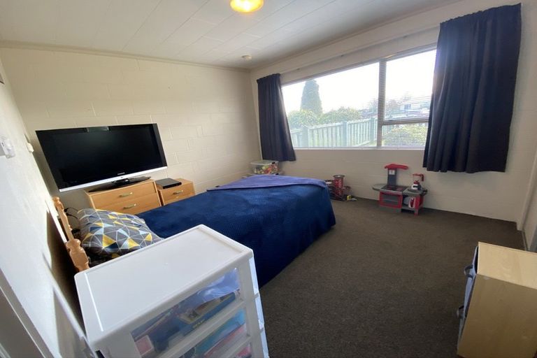 Photo of property in 22d High Street, Eltham, 4322