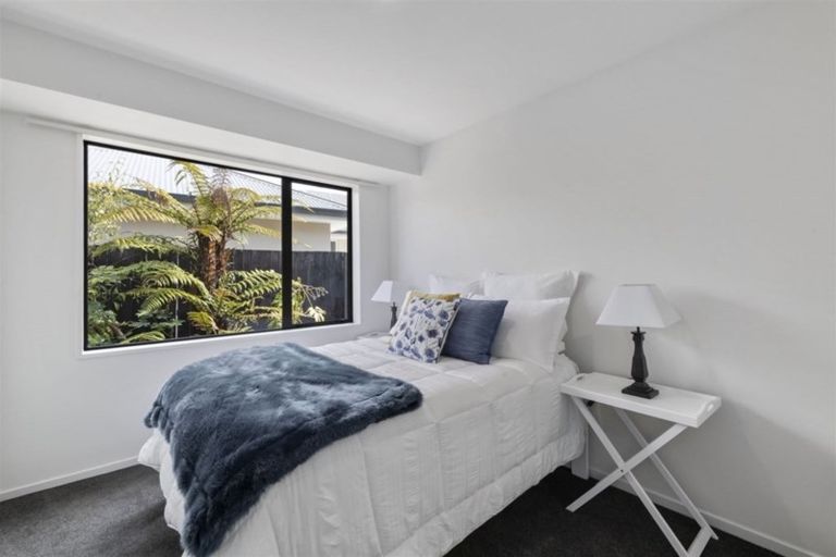 Photo of property in 36 Surfers Place, North New Brighton, Christchurch, 8083