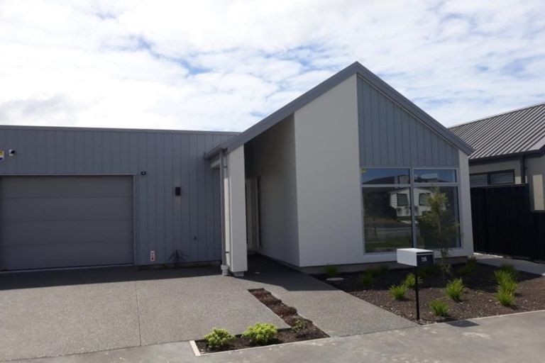 Photo of property in 62 Manakura Street, Russley, Christchurch, 8042