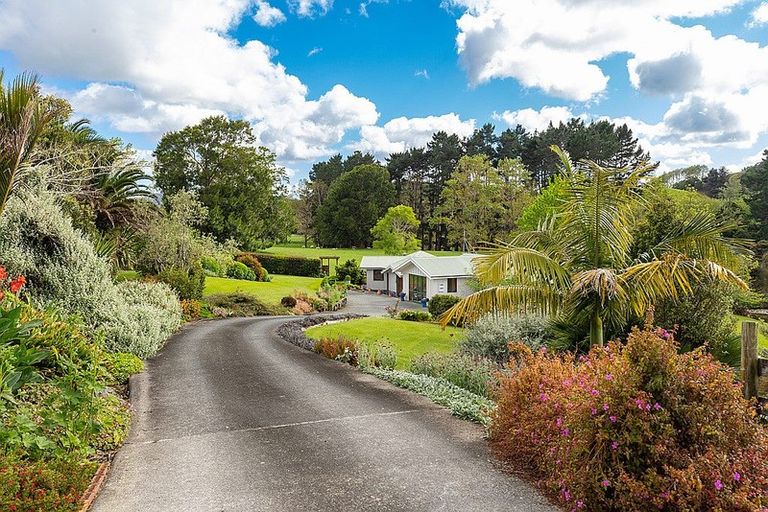 Photo of property in 98 Perry Road, Warkworth, 0983