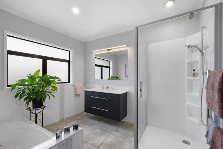 Photo of property in 69 Wills Road, Bell Block, New Plymouth, 4312