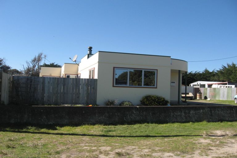 Photo of property in 5 Ruanui Street, Himatangi Beach, Foxton, 4891