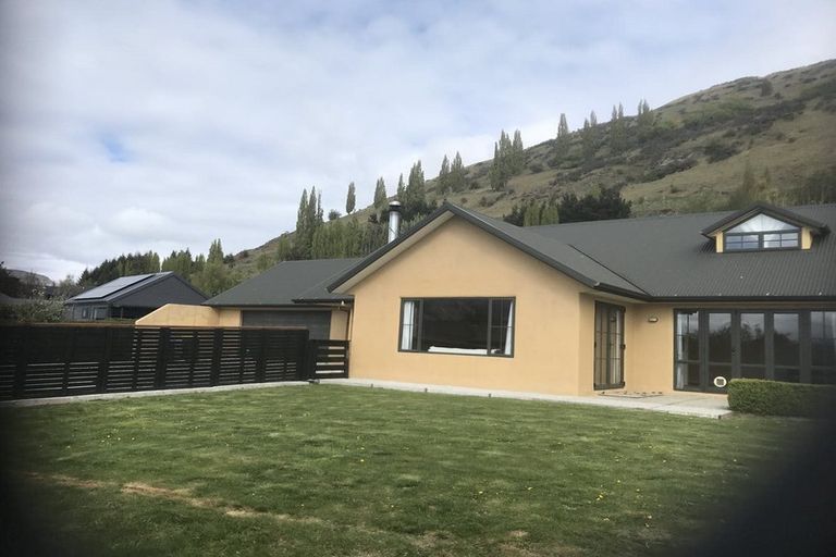 Photo of property in 9 Bramshill Drive, Lower Shotover, Queenstown, 9371