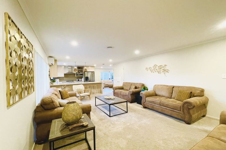 Photo of property in 44 Farmdale Court, Flat Bush, Auckland, 2019