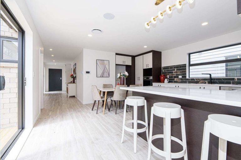 Photo of property in 189c Richardson Road, Mount Albert, Auckland, 1041