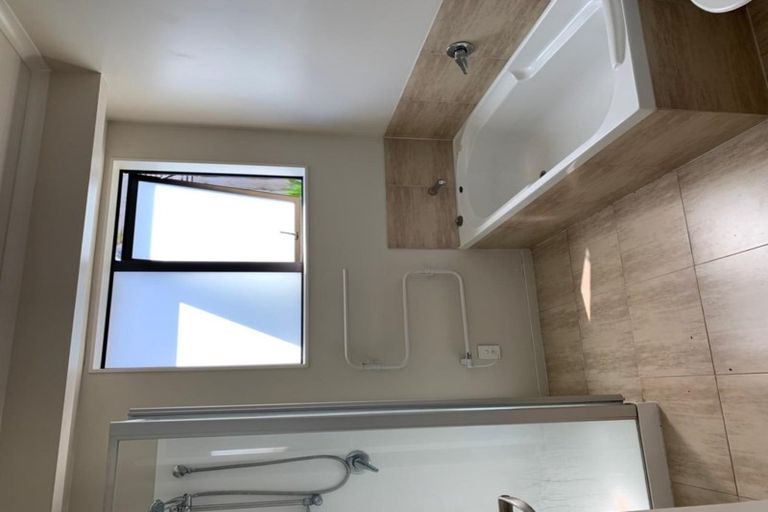 Photo of property in 77 Rathmar Drive, Manurewa, Auckland, 2105