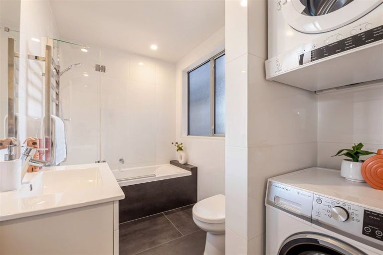 Photo of property in 103/160d Hobsonville Point Road, Hobsonville, Auckland, 0616