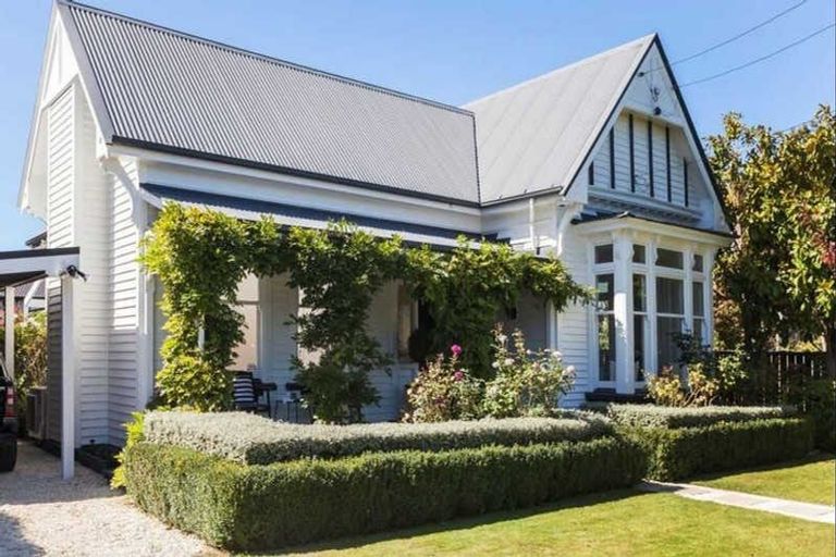 Photo of property in 52a Onslow Street, St Albans, Christchurch, 8014