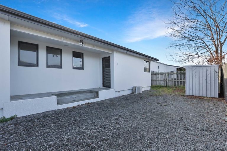 Photo of property in 17 Mona Square, Ashburton, 7700